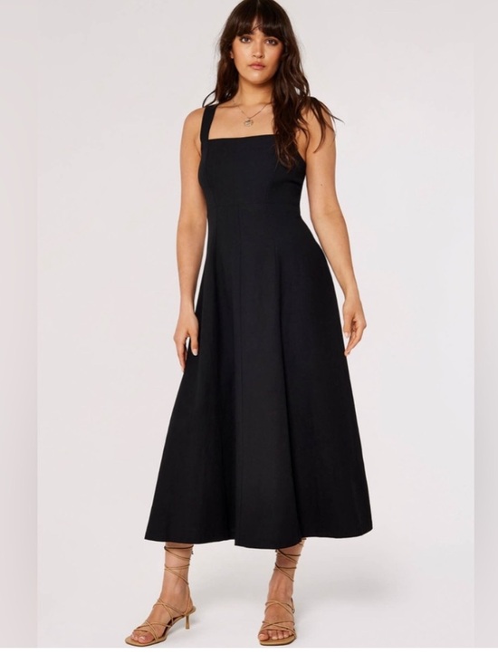 APRICOT Dresses & Skirts - APRICOT Black Maxi Dress with Square Neckline and Wide Straps